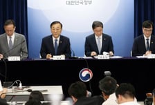 "추가 물량 지방정부와 협의돼…'집 못지어 미쳤나' 생각 들게"