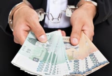 성실했던 경리의 배신..."뒤에서 22억 횡령" 징역 5년→4년 감형