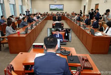 국회 기후특위, '탄소중립법' 의결…2040년 탄소감축 목표 69~80%