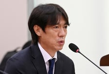 홍명보, "연봉 높은 이유 뭐냐" 경찰 질문에...'피고발인 신분' 조사
