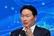 최태원 회장 "반도체 주문량 2배, 전쟁 같은 상황…내년이 가장 부족"