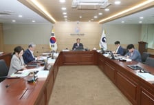 유진기업의 YTN 인수 적법성 판단, 다음 회의서 재논의