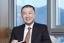 구자은 LS 회장, 상반기 133억원 수령… 구자균 LS일렉 회장 106억
