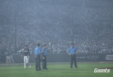 '19분간 경기 중단' 흠뻑쇼 연기 이슈도 이겨낸 롯데, NC에 8-5 승리 '박세웅 6⅔이닝 QS+고승민 10호포' [KBO 리뷰]
