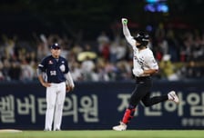 '상황 돌변' LG 최초 역사 탄생 눈앞인데 '무섭다' 끝내 이 선수가 저지하나