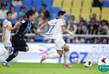 '무고사 득점 취소' 인천, 김천과 1-1 무승부... 나란히 5경기 연속 무패 [인천 현장리뷰]
