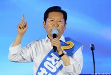 與수도권 경선 직후…게시글 연달아 올린 정청래 "적든 많든 그저 감사"