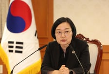 한성숙 총리 "경남 거제 등 집중호우…고립주민 대피, 인명구조 전력"