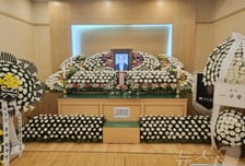 '한국 야구의 큰 별 지다' 영원한 전설로 남은 '0.412' 백인천 전 감독 영결식 엄수... 야구인들·유족 '마지막 배웅'
