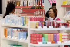 "CJ, 자회사 수익성 악화에 지분가치↓… 목표가↓"-하나