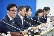 조희대 맹비난 김민석 "이제 대법원장 아냐, 당장 나가라"