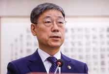 대법관 서면 제청 두고 법사위 격돌…행정처 "협의 했지만 합의 못한 것"