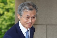 與, '李대통령 패싱' 조희대 맹공…법사위 소환 요구에 "의무 없다"