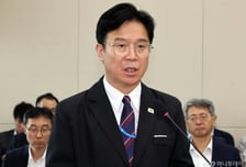 김영훈 장관 "'노동자 끼임 사망' HL만도 대표 중대재해법 입건"