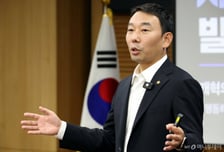 김용민, '재명이네 마을' 강퇴 추진에 "잠시 다른 것…바다에서 만나자"
