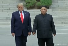 트럼프 "김정은 핵무기 57개 보유, 올해 안에 만날 것"(상보)