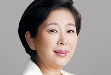 현정은 현대그룹 회장, 임직원들에 여름 보양식 선물