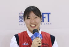 [포토] 김서현, 펑펑 울다 반전의 2행시 깔깔