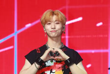 "JYP 계약 해지? 동의 안 해"…'사생활·팬 욕 논란' 건일 측 반박