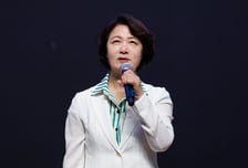'안전' 얘기하다 법무부 장관 시절 떠올린 추미애…"실천 의지가 중요"