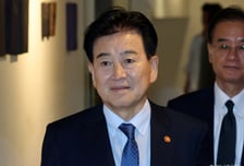 정동영 통일장관 "동북아 지각판이 움직인다"