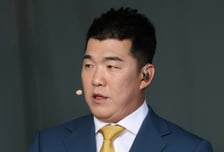 "저 신인 땐 TV 중계도 귀했죠" 상상 못할 2026년 KBO 티켓 전쟁, 정근우는 그래서 더 감사했다 [창간22 인터뷰③]
