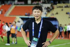 '김상식호' 베트남 또 새 역사, 라이벌 태국 원정 첫 2골 차 승리... 아세안컵 최초 2연패 보인다