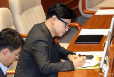 한동훈 "李대통령, 노웅래에 이제와 '미안하다'…공소취소 빌드업"