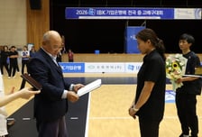 '3년 연속 1R 배출' 중앙여고가 끊이지 않는 이유, "연습 때 안 한 건 시합에서 절대 안 나와" 장윤희 감독의 '독한 디테일'에 있다