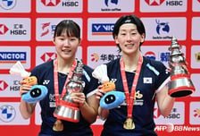 '세계 1위' 中 격파, 백하나·이소희 배드민턴 새역사 썼다... '무려 31년 만에' 여자복식 금메달