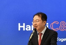 한미약품, 역대 최대 기술수출…"김재교號 개방형 혁신 결실"