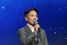 국내보다 해외서 더 벌었다…엔씨, 글로벌 신작으로 판 키운다