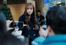 '최애의 사원' 김혜준, 열애설 후 근조화환에 고개 숙여...강훈도 위기