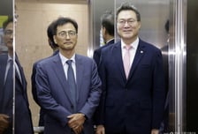 선관위 특검 "특검보 후보 10인 오늘 청와대에 추천 예정"