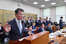 [단독]문체위, '與野 합의 불발' 정몽규 등 축협 청문회 고발 순연