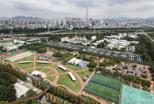 "캠프킴·탄천, 다 내놨다"…서울시, '대안 카드'로 공급협상 주도권 잡나