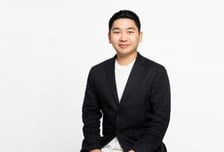 투자 1년 만에 4배 회수…'PE' 본능 살려 수익 극대화