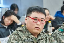 '신병4' 김요한, 신스틸러에서 웃음 치트키로 진급 [이경호의 애프터 테이스트]
