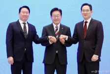 이재명 대통령, 최태원·이재용 회장과 연이어 '반도체 만찬'