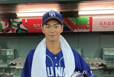 '대충격' 日판 정수빈-구승민 사태 발생! 직구 직격에 주전 야수 2명 부상 이탈→"투수 징계하라" 열도 발칵