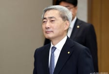 [속보] 신현송 총재 "통화정책 메시지 단어 하나보다 의도가 중요"