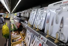'재개장 효과 끝?' 홈플러스 매출 30%↓...추석 선물세트도 못 구했다