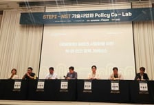 "기술지주회사 100곳인데…떠오르는 '스타 브랜드'가 없다"