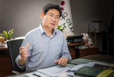 청와대 간 이상일 용인시장, 반도체 산단 조기 가동 위한 지원 촉구