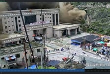 네팔 산사태 中 확산, 558명 실종…시진핑 "모든 수단 동원해 구조"