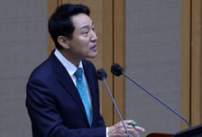 吳에 "조감도 정치" 몰아세운 與, 자치구서 해법 찾는다