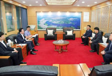 강기윤 창원특례시장·박동준 창원경상국립대병원장 의료 안전망 확충 논의
