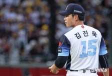 '끝내기 만루포→8실점→7실점' 롯데 마운드 대체 왜 이러나... 믿었던 'LG 킬러' 사직 스쿠발까지 무너졌다 [부산 현장]