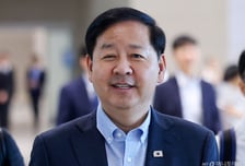 공항서 장관 교체 통보받은 구윤철…출국 취소했다 결국 G20 간다