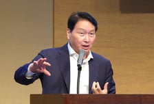 최태원 "한일 경제 합쳐 '안정적 소득'↑"…양국 경제계, 저출생 공동 대응